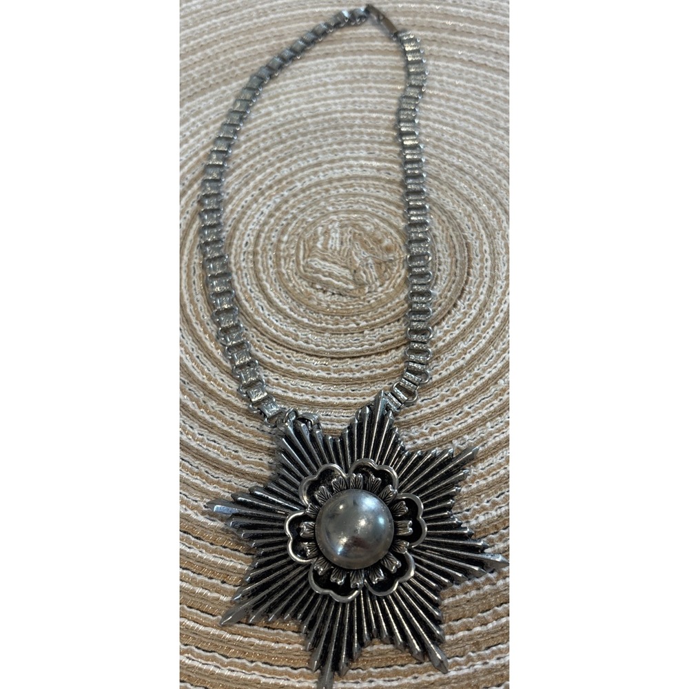Vtg 1960's MCM Modernist metal Starburst Pendant 19" Necklace statement piece